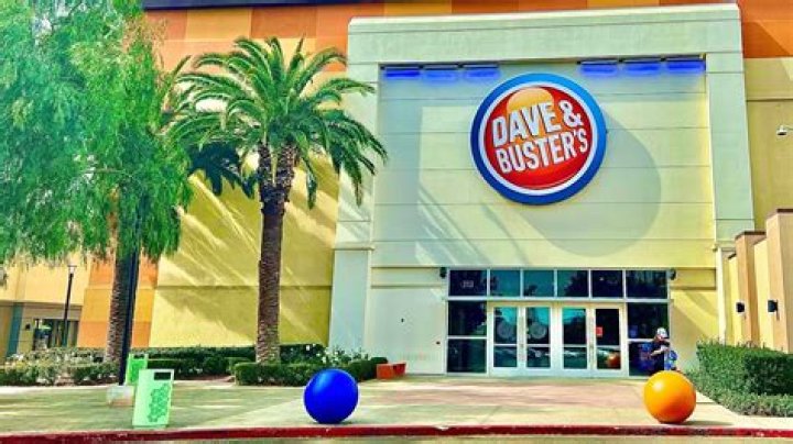 Dave & Buster's Tampa FL: The Ultimate Entertainment Experience
