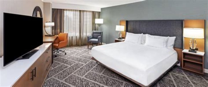 DoubleTree Tulsa Warren Place: Your Ultimate Guide to Comfort and Convenience