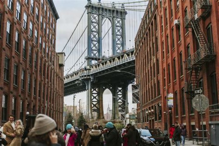 Dumbo Brooklyn Bridge: A Comprehensive Guide to the Iconic Neighborhood