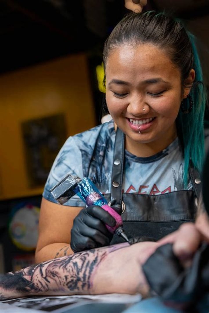 Finding the Best Female Tattoo Artist Near Me: A Comprehensive Guide