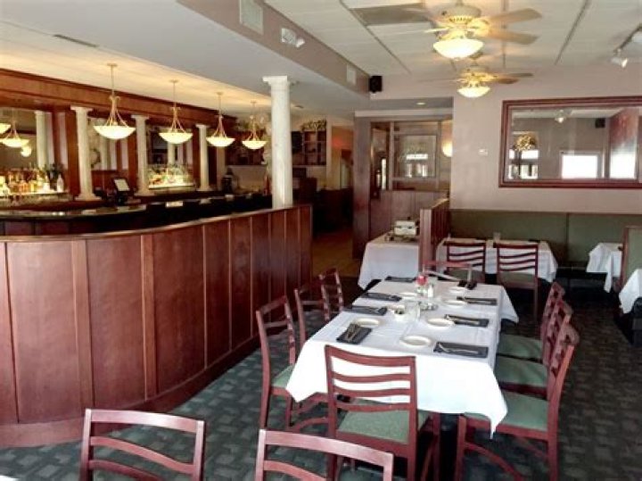 PJ's Tavern Kirkwood: A Local Gem for Food and Fun