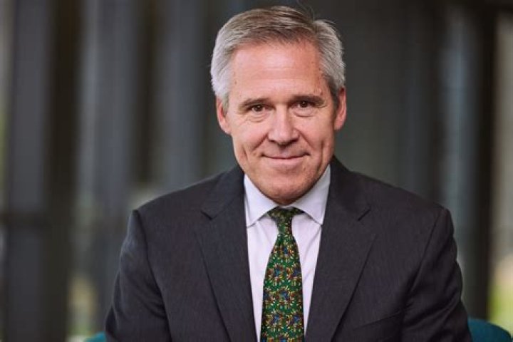 Tony Satterthwaite: Award-Winning Choreographer and Director