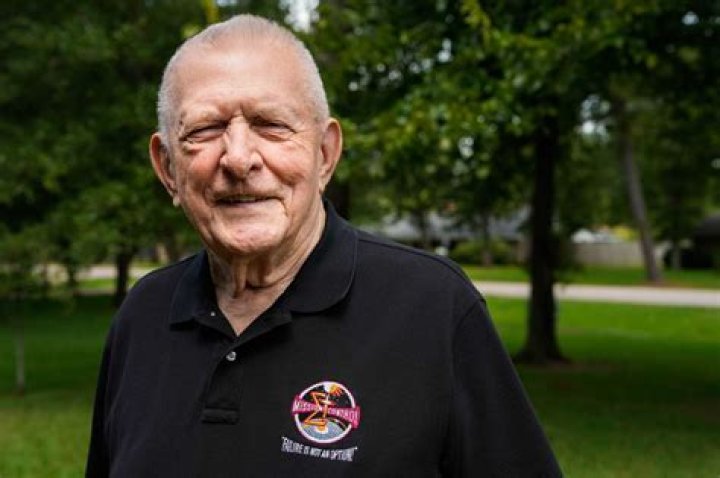 Unveiling the Life and Career of Paula Kranz